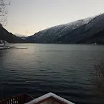 Bazyl * Folkedal