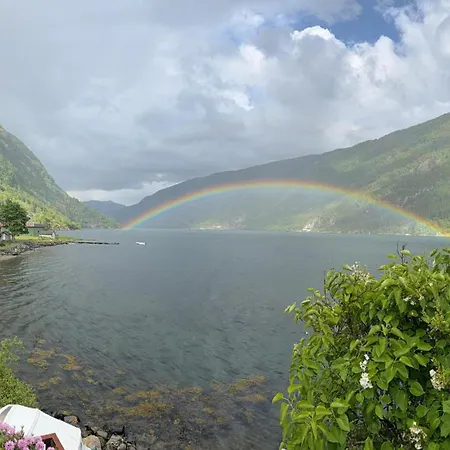 Bazyl Leilighet Folkedal
